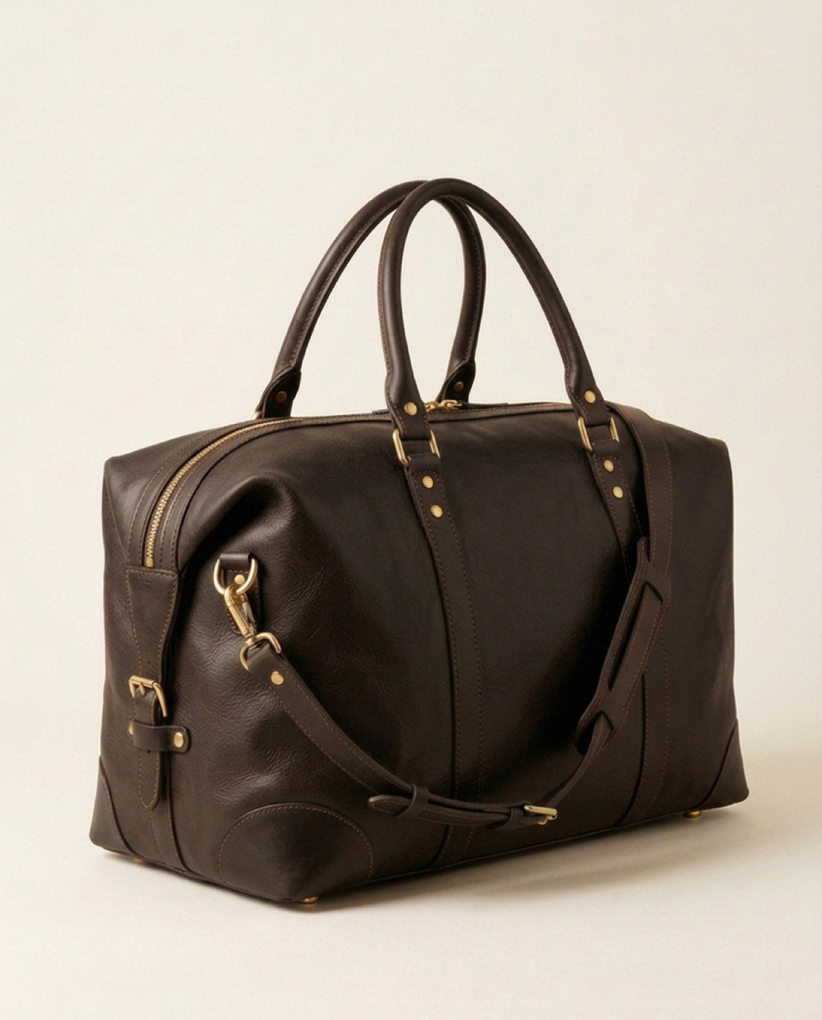 Belgrave Large Weekender, brass-finish zips detail