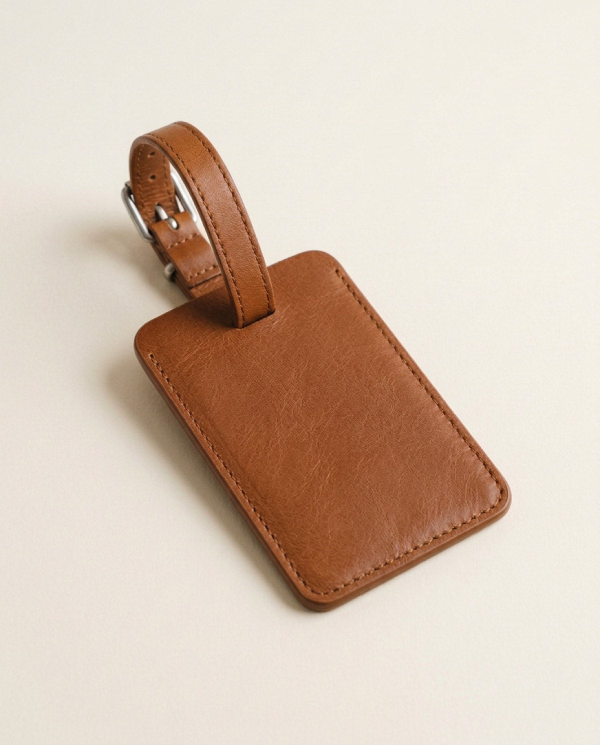 Essential Luggage Tag, steel buckle detail