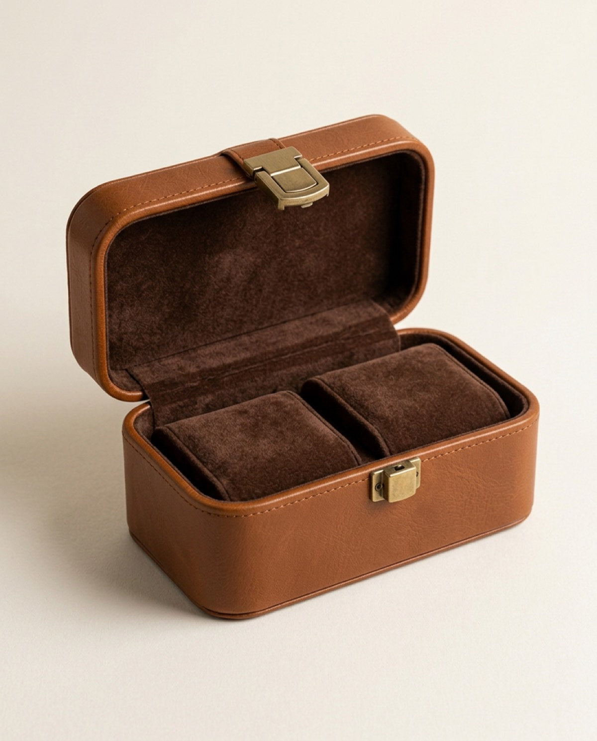 Hatton Double Watch Case, velvet detail