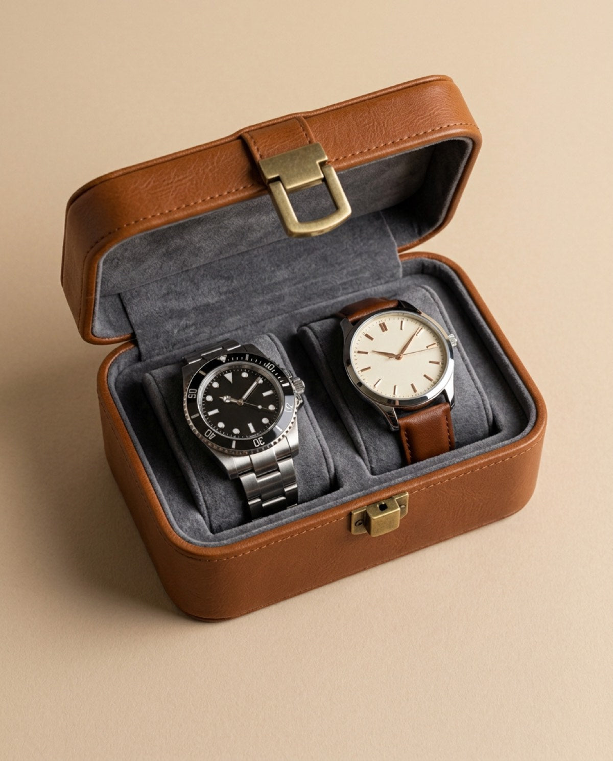 Hatton Double Watch Case open, showing what fits inside