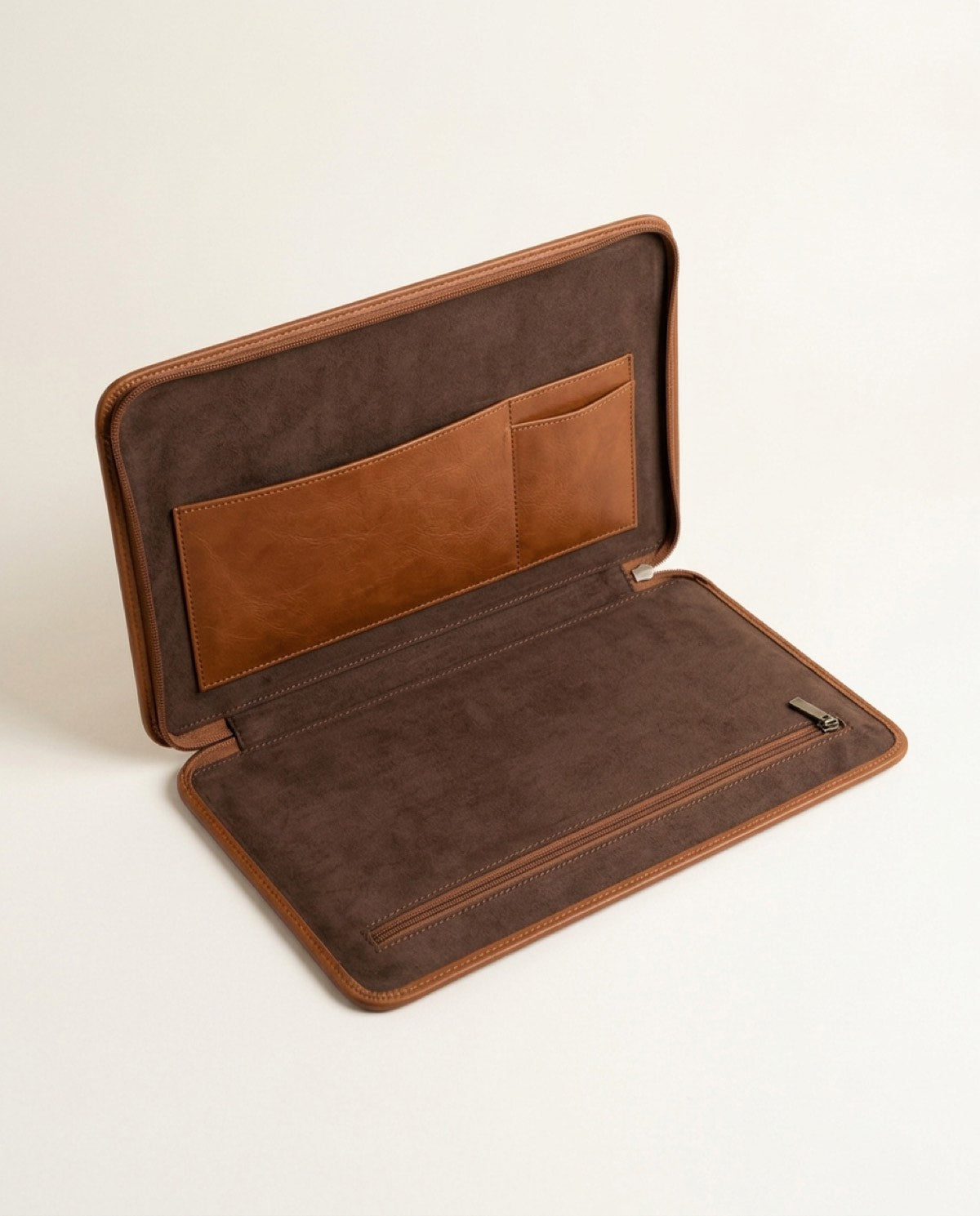 Hatton Minimalist Laptop Sleeve, microfibre detail