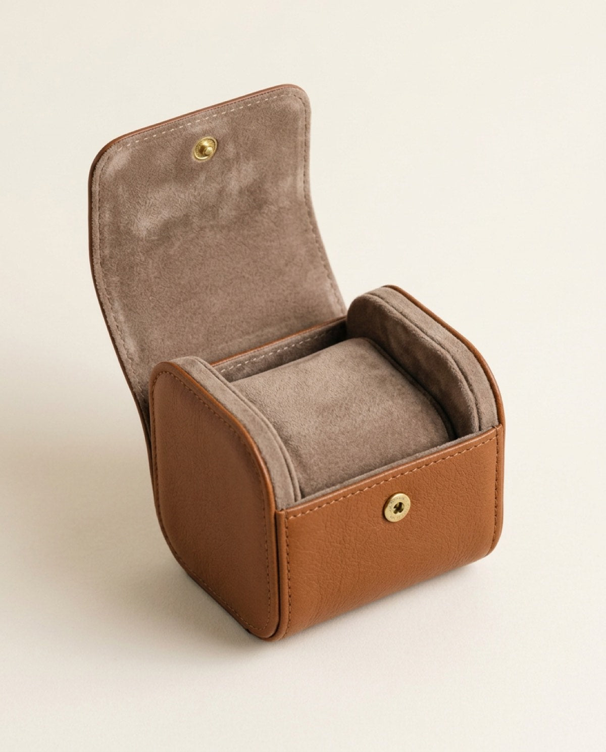 Hatton Single Watch Case, velvet detail