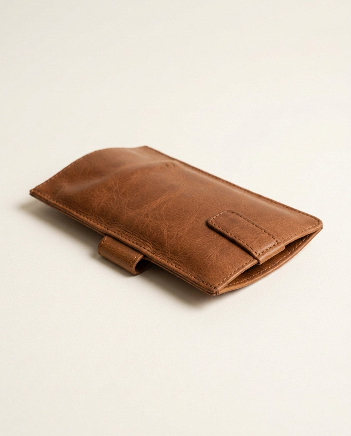 Hatton Soft Glasses Case, none detail