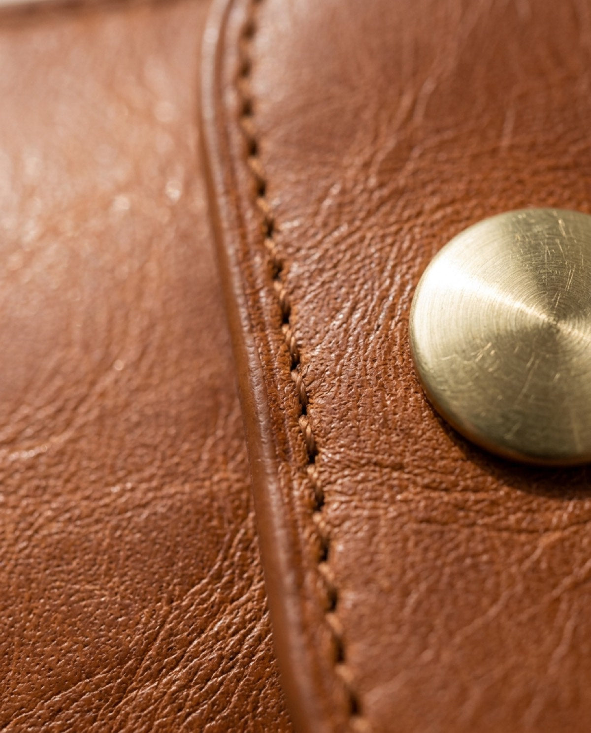 Hatton Triple Pen Case, leather detail