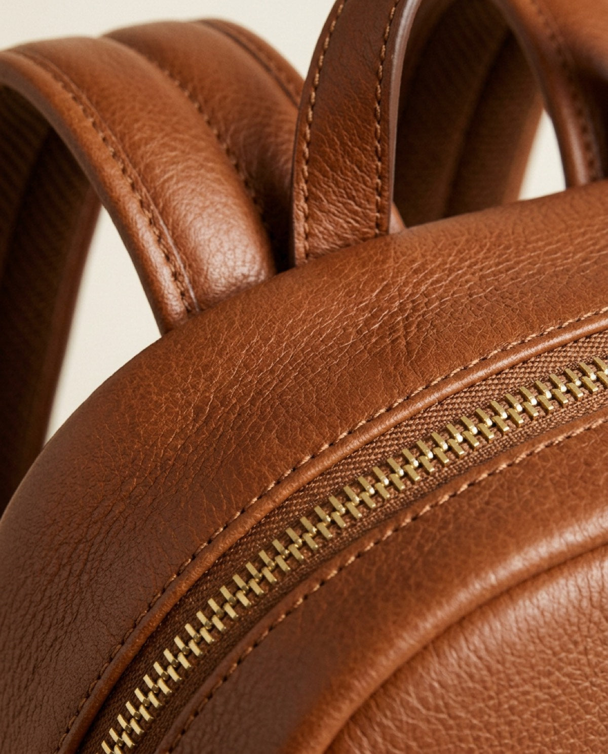 Marylebone Compact Backpack, leather detail